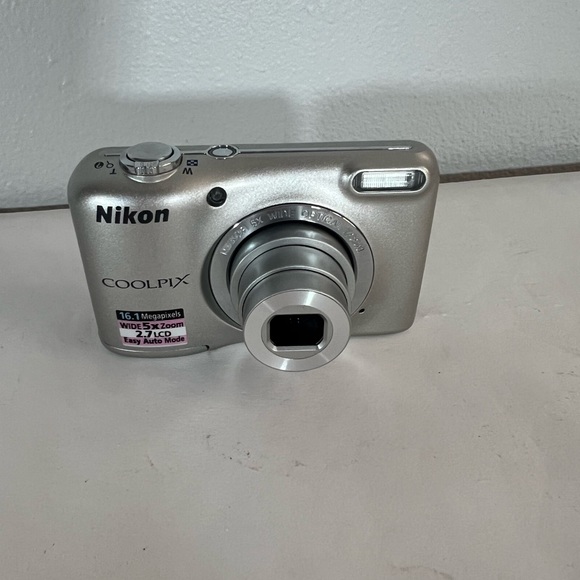 Nikon Other - Nikon COOLPIX Silver Digital Camera L27